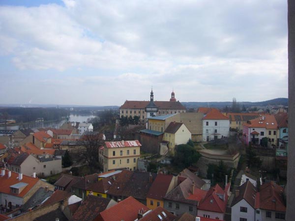 Město Roudnice nad Labem pohledem ze zvonice